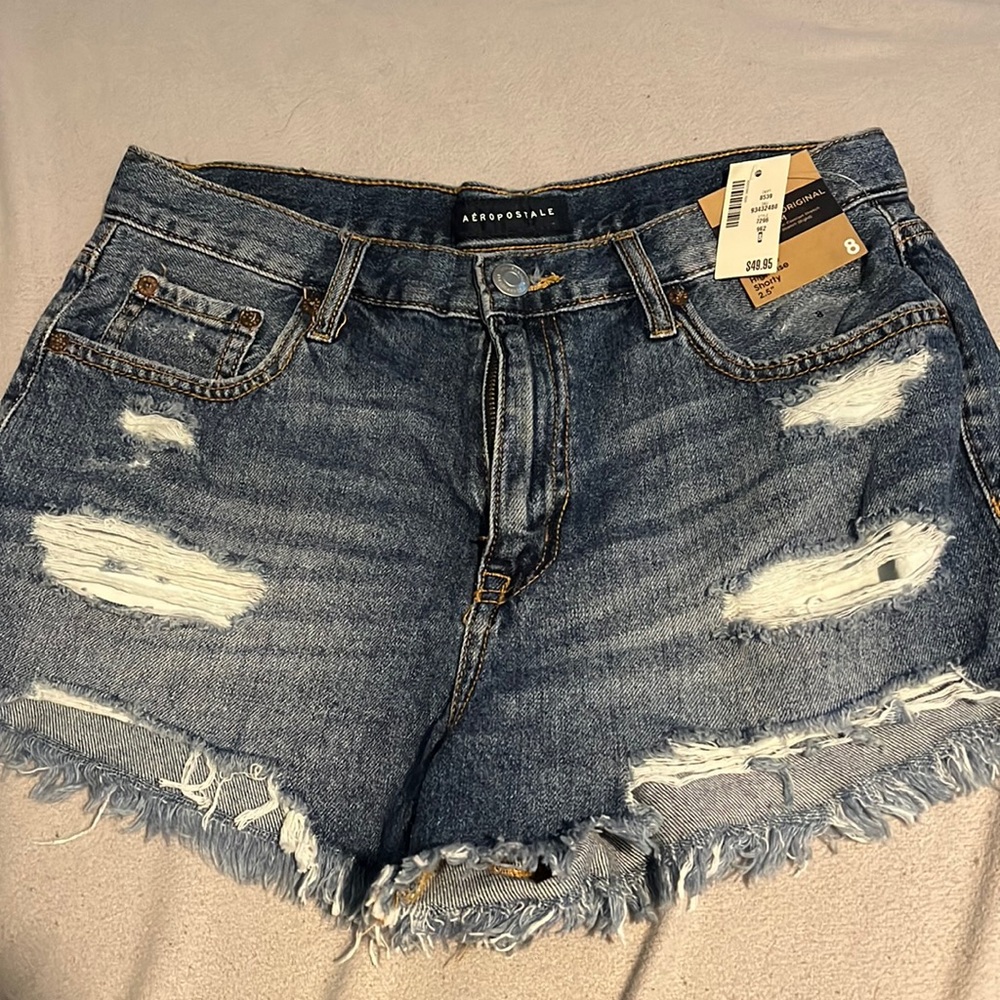 NEVER WORN, Aero jean shorts